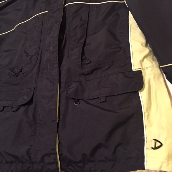 Columbia Titanium Hooded Jacket. size L - Picture 5 of 7